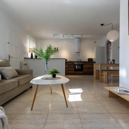 Holiday home Entre Dos Aiguees By Interhome Riumar